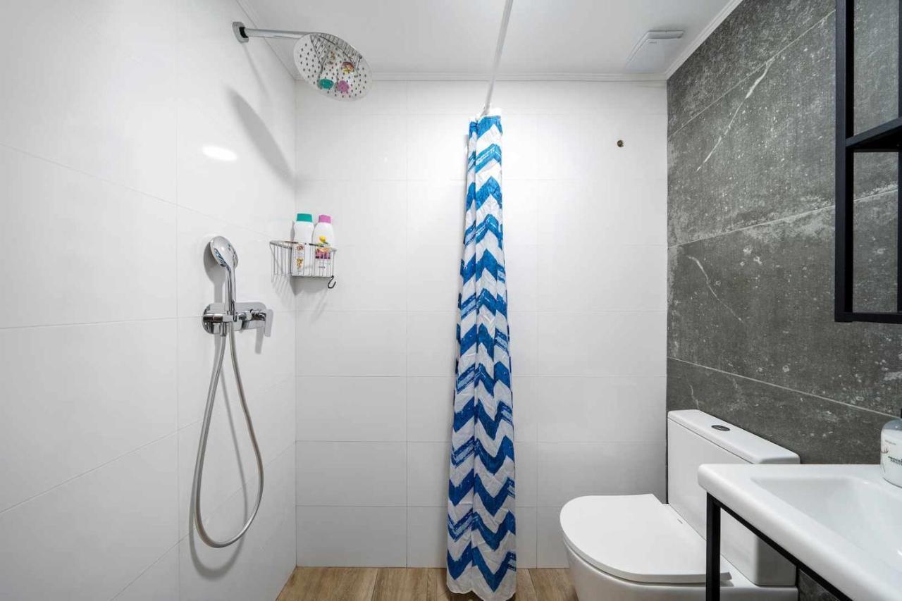 Apartments Lilia Реус Номер фото